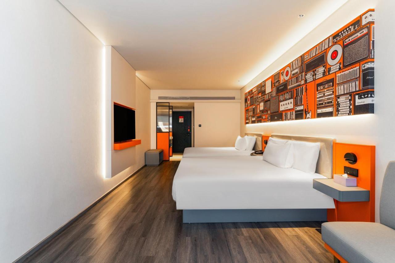 Ibis Styles Hotel - 260M From Guangji Street Subway Station 시안 외부 사진